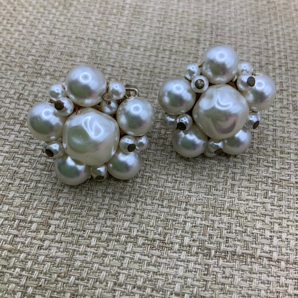 Faux Pearl Cluster Gold Tone Vintage Japan Clipped Earrings